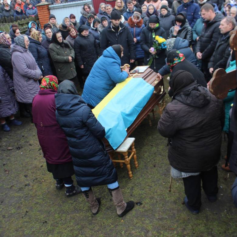 Волинь провела в останню путь воїна Юрій Панічика - Insider-Media
